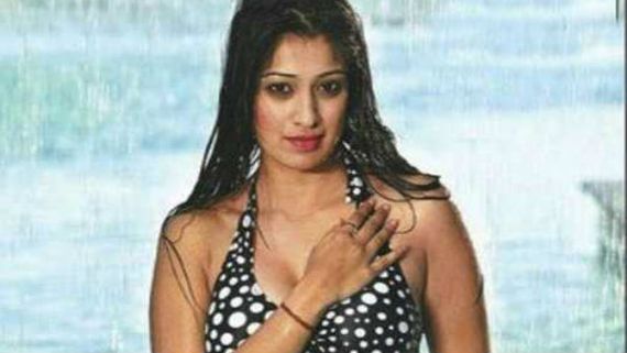 ஹேப்பி பர்த்டே ராய் லக்ஷ்மி.. சூப்பர் டான்ஸர்.. இந்த 5 பாடல்களில் இன்னாம்மா ஆடியிருப்பாரு தெரியுமா?