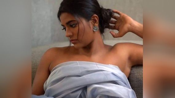 என்னம்மா.. இப்படி இறங்கிட்டீங்க.. ஐஸ்வர்யா ராஜேஷின் படு கிளாமர் போட்டோவால் அதிர்ச்சியான ரசிகர்கள்! 