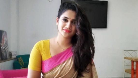 கனடா மாப்பிள்ளையை கல்யாணம் பண்ண போறாரா லாஸ்லியா.. வெளியானது அதிகாரப்பூர்வ தகவல்! 