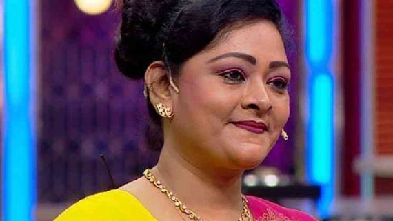 தயவு செய்து இந்த இடத்தில் மட்டும் விட்டுவிடாதீர்கள்.. கையெடுத்து கும்பிட்டு கதறிய ஷகிலா! 