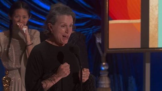 தலா 2 விருதுகளை தட்டிதூக்கிய 3 படங்கள்.. 3 விருதுகளை குவித்த நோமட்லேண்ட்.. சிறந்த படம் இதுதான்! 