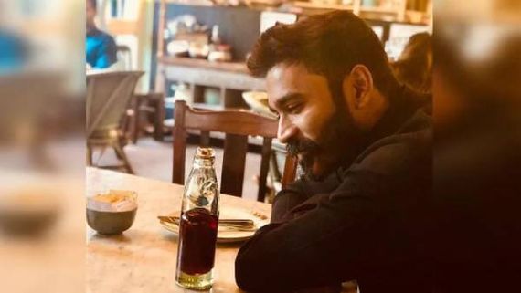 ஒரு மில்லியன் லைக்ஸ்களை அள்ளிய தனுஷின் இன்ஸ்டாகிராம் பதிவு... முதல் கோலிவுட் நடிகராக பெருமை 