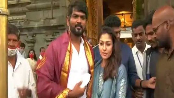 காதலருடன் திருப்பதி கோவிலில் சாமி தரிசனம் செய்த நடிகை நயன்தாரா... தீயாய் பரவும் போட்டோ! 