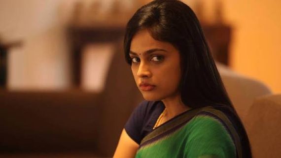 நந்திதா ஸ்வேதாவின் அப்பா திடீர் மரணம்...பிரபலங்கள் இரங்கல் 