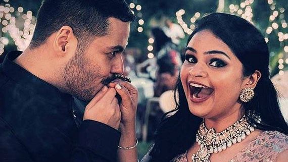 தொழிலதிபரை மணந்த நகைச்சுவை நடிகை… குவியும் வாழ்த்து !