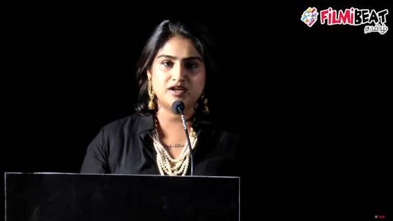 நூறு கோடிக்கு ஏறிய சம்பளம்.. பெரிய ஹீரோக்களை வெளுத்து வாங்கிய வனிதா விஜயகுமார்.. வைரலாகும் வீடியோ!