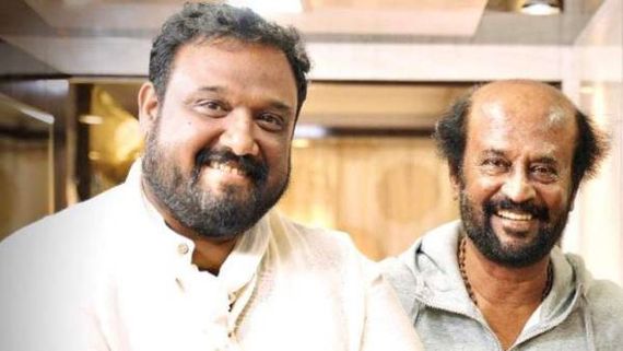 சொல்லி அடிச்சுருக்காரு சிவா... அண்ணாத்த இயக்குநரை உச்சி முகர்ந்த சூப்பர்ஸ்டார்! 