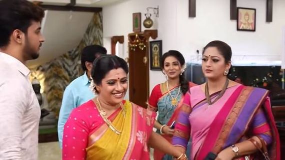 பிரம்மாண்ட வெற்றி பெற்ற மெகா சீரியல்களின் மகாசங்கமம்... ரேட்டிங் எவ்வளவு தெரியுமா ? 