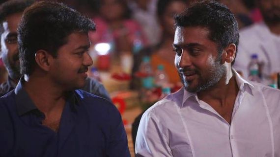 நடிகர்கள் விஜய் - சூர்யா திடீர் சந்திப்பு... எங்க  மீட் பண்ணியிருக்காங்கன்னு  பாருங்க மக்களே! 