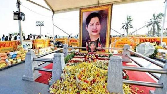  தன்னிகரில்லாத் தலைவி… செல்வி ஜெயலலிதாவின் நினைவுதினம் இன்று! 