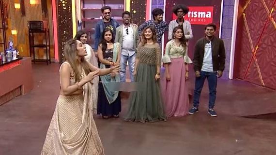 ஸ்ருதிகாவை தெறிக்கவிட்ட கோமாளிகள்... அடுத்த லெவலில் குக் வித் கோமாளி நிகழ்ச்சி! 