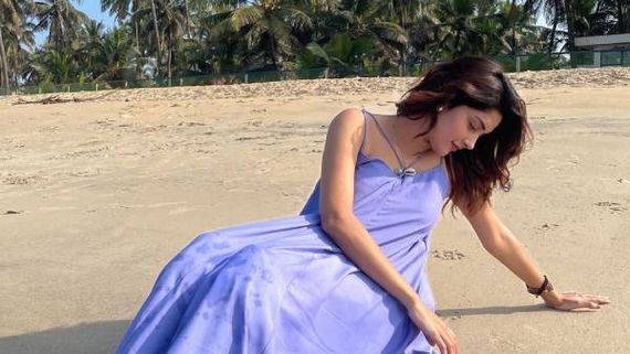 லாக்டவுனில் என்ன செய்தேன் தெரியுமா...மாநாடு ஸ்டையிலில் மகிமா போட்ட சூப்பர் போஸ்ட் 