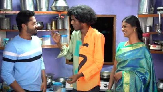 பாரதி கண்ணம்மா செட்டில் புகுந்து கலாய்த்த குக் வித் கோமாளி பாலா... வேற லெவல் என்டர்டெயின்மெண்ட் 