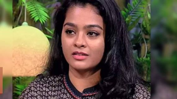 பிரபல நடிகையின் இன்ஸ்டா கணக்கு முடக்கம் … யாரு பார்த்த வேலைடா இது?