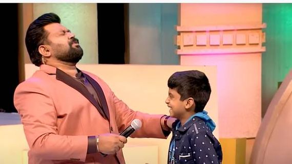 லஞ்ச் பாக்ஸ் கொடுமை…கோபிநாத்தின் நீயா நானா சுவாரசிய எபிசோடு பாத்தீங்களா?