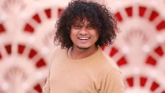 திருமணம் குறித்து அறிவித்த குக் வித் கோமாளி புகழ்.. காதலியுடன் சூப்பர் போட்டோஷுட்! 