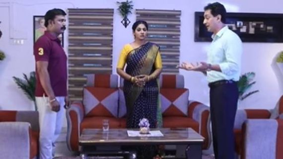 வீடு இல்லாமல்  ரோட்டில் அலையும் கோபி..அப்பாவியா அழுது புலம்பி நாடகம்..ஏமாறுவாரா  ராதிகா?