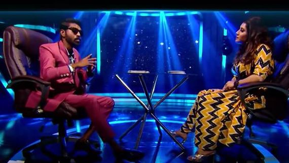 விஜய் டிவியில் புதிய கேம் ஷோ...டைட்டில் என்ன வச்சிருக்காங்க பாருங்க 