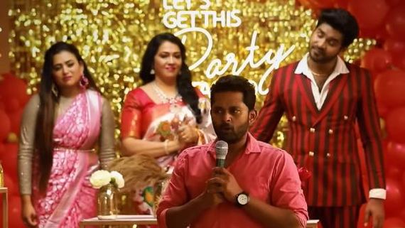 இது மட்டும் தான் பண்ணாம இருந்தீங்க...இப்போ இதுவுமா? ...பாரதி கண்ணம்மாவை கழுவி ஊற்றும் ரசிகர்கள் 