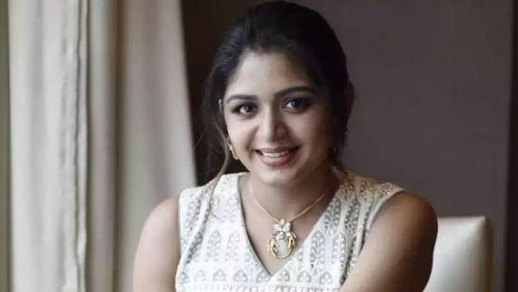 மாவீரன் படத்தில் நடிக்க அதிதி ஷங்கருக்கு இவ்வளவு சம்பளமா? கோலிவுட் நடிகைகளின் கோபம் நியாயமானது தான்! 