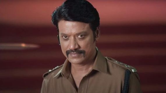  நண்பர்கள் முன்பு கூச்சப்படாம்ல டேபிள் துடைக்கும் வேலை பார்த்துள்ளேன்... எஸ்.ஜே.சூர்யா