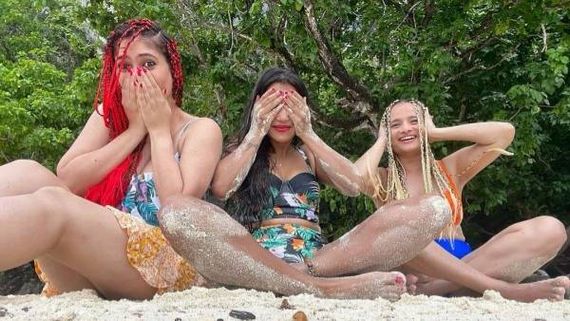 3 குரங்குகள் போஸ்...நண்பர்களுடன் செம லூட்டி அடிக்கும் பிக் பாஸ் ஷெரீன்!