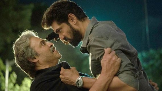 Rana Naidu Review: அப்பாவை கொல்லத் துடிக்கும் மகன்.. அளவில்லா ஆபாசம்.. ராணா நாயுடு விமர்சனம்! 