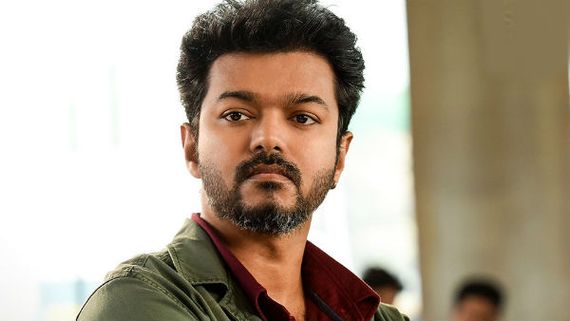 விஜய்யை அசிங்கப்படுத்திய பிரபல பத்திரிகை.. என்ன செய்தார் தெரியுமா விஜய்? 