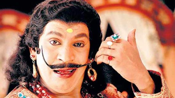  Vadivelu: கேமரா முன்னால போய் அப்படியே நின்னார் வடிவேலு... அவரால் தான் வாய்ப்பு கிடைக்கவில்லை!  