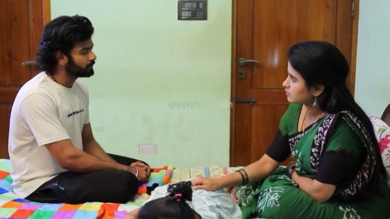 Baakiyalakshmi :அமிர்தா -எழிலிடம் அடுத்த குண்டை தூக்கிப் போடும் ஈஸ்வரி.. பாக்கியாவிற்கு விழும் திட்டு 