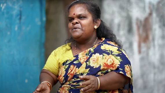 அவமானத்தால்..சாக கூட நினைத்தேன்.. பேரழகன் சினேகாவின் கண்ணீர் கதை!