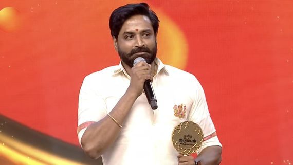 Zee tamil: ஜீ தமிழ் குடும்ப விருதுகள்.. ஞாயிற்றுக்கிழமை காத்திருக்கும் கொண்டாட்டம்!