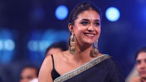 Producer Atlee: பூஜையுடன் துவங்கிய தெறி ரீமேக்.. கலக்கல் பாலிவுட் என்ட்ரி கொடுக்கும் கீர்த்தி சுரேஷ்