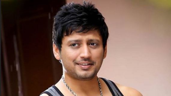 பிரசாந்த் கோல்டு டவர்ஸ் முதல் அடுக்குமாடி கட்டடங்கள்.. டாப்பில் இருக்கும் டாப் ஸ்டார் 