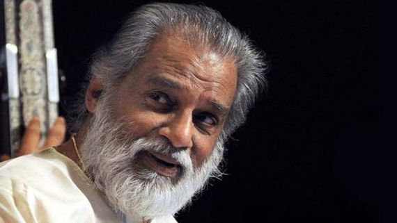 செவிகளை சிலிர்க்க வைக்கும் குரல்.. காந்த குரலோனின் டாப் 5 பாடல்கள்.. பிறந்தநாள் வாழ்த்துகள் யேசுதாஸ் 