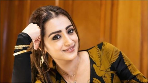 பொன்னியின் செல்வன் படத்தால் அடித்த யோகம்.. த்ரிஷாவின் கைவசம் உள்ள படங்கள் எத்தனை தெரியுமா?