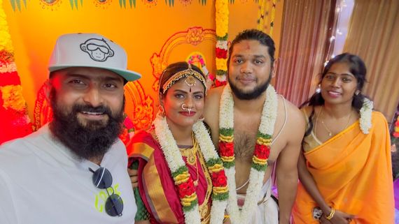 2வது திருமணத்தை முடித்த அபிஷேக் ராஜா.. மணக்கோலத்தில் மனைவியுடன் எப்படி இருக்காரு பாருங்க!