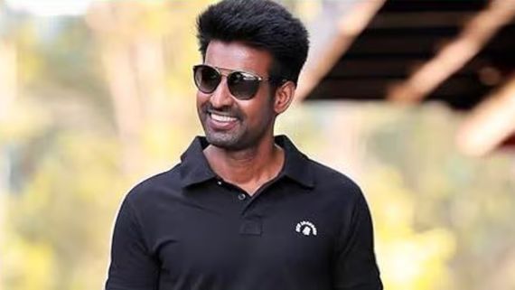 நானும் வரேன்.. நடிப்பதற்காக ஸ்டூடியோ வாசலில் கெஞ்சிய சூரி.. இவ்வளவு கஷ்டப்பட்டிருக்காரா? 