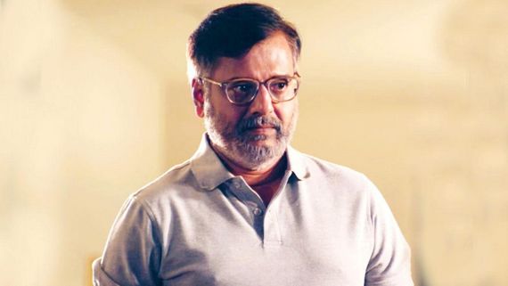 வடிவேலுவுடன் இருந்தால் வளருவ.. அங்க போ.. காமெடி நடிகருக்கு அட்வைஸ் செய்த விவேக் 