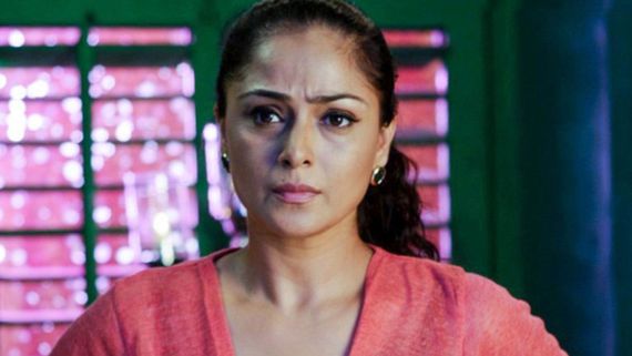 விஜய்யுடன் இணைத்து கிளம்பிய வதந்தி.. பல வருடங்கள் சகித்துவிட்டேன் இனி முடியாது.. கொந்தளித்த சிம்ரன்