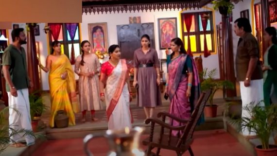 கோவில் கலசத்தை திருடியது யார்.. நடக்க போவது என்ன? கார்த்திகை தீபம் இன்றைய எபிசோட்!