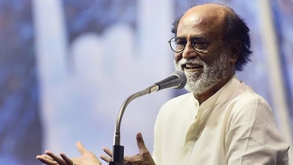 அவங்க தனியாதான் இருப்பாங்க.. நான் கஷ்டப்பட்டேன்.. ரஜினிகாந்த் ஓபனாக பேசிட்டாரே!