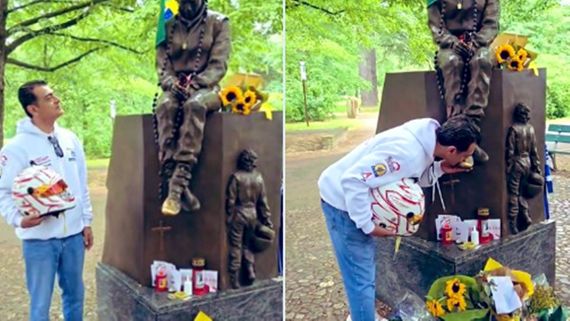 உருகிப்போய் காலில் முத்தமிடும் அஜித்..யாரும் இப்படி பார்த்திருக்க மாட்டாங்க..யார் அயர்டன் சென்னா?