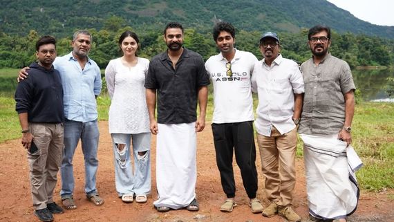 மீண்டும் மலையாளத்துக்கே சென்ற கயாடு லோஹர்.. அடேங்கப்பா அந்த டாப் ஹீரோவுடன் ஜோடி சேர்ந்துட்டாரே!