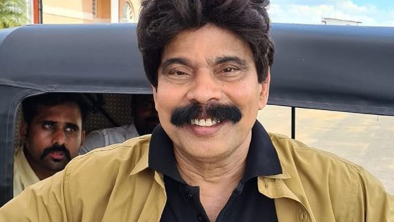 மோசடி ஸ்டாராக மாறிய பவர் ஸ்டார் சீனிவாசன் கைது.. ரூ.1000 கோடி கடன் வாங்கித்தருவதாக கையாடல்!