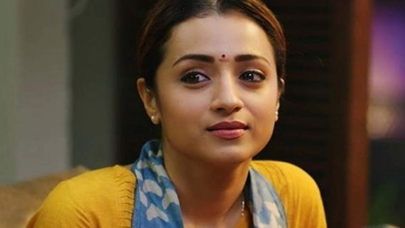 திரிஷாவின் ரீ யூனியன்.. செம க்யூட்டா இருக்காங்களே.. என்ன நடந்தது தெரியுமா?