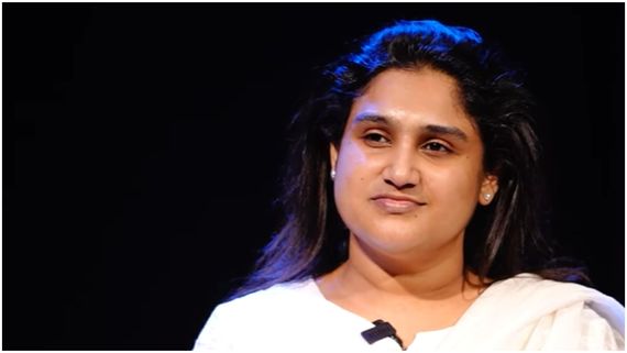 Vanitha: தூக்கமாத்திரை சாப்பிட்டேன்.. அப்பா பதறி ஓடி வந்தார்.. வனிதா பேட்டி!