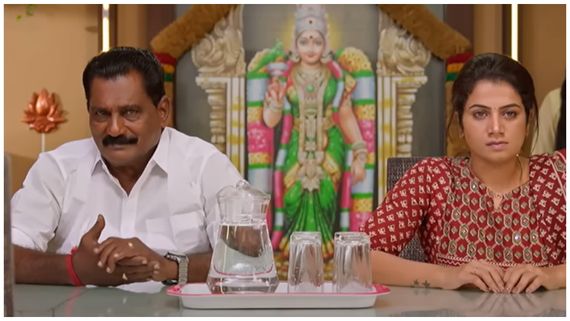   இனிமேல் தான் இறுதி யுத்தம்.. குணசேகரனிடம் சவால் விட்ட ஜனனி.. எதிர்நீச்சல் தொடர்கிறது!