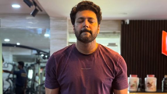 Ravi Mohan: EMI பெண்டிங்.. ஜப்தி ஆகும் ரவி மோகனின் சொகுசு பங்களா? வீட்டுக்கே நோட்டீஸ் அனுப்பிய வங்கி