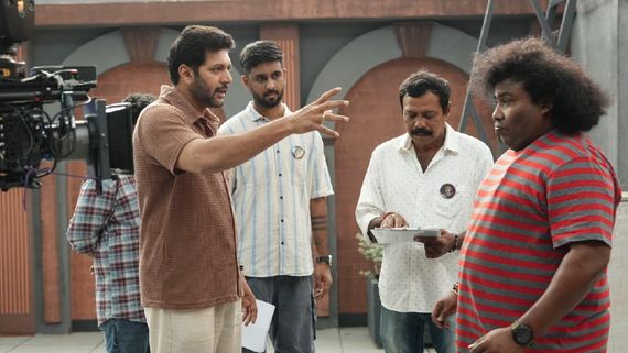 ரவி மோகன் இயக்கத்தில் இத்தனை கெட்டப்புகளில் வருகிறாரா யோகி பாபு..  'An Ordinary Man'  ப்ரோமோ!